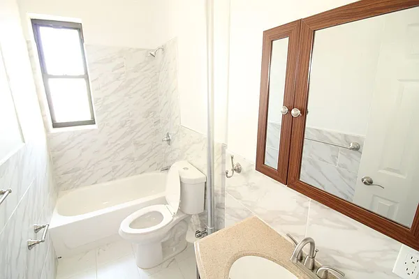 Rented by Realty Nerd | media 43