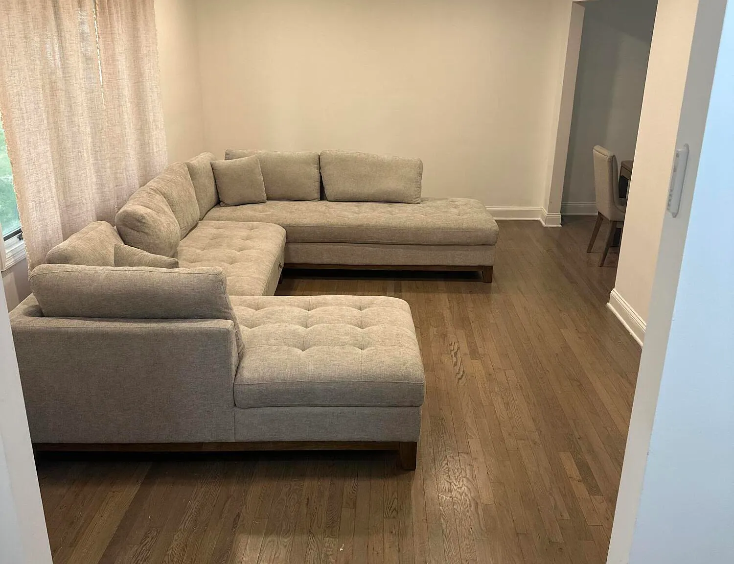 4 bed, 2.5 bath, 1862 sqft, $2,250 — Photo 2