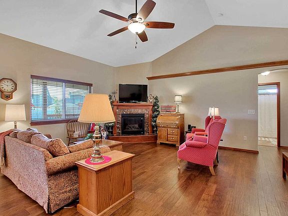 5th image of 1418 S Arbor Meadows Pl