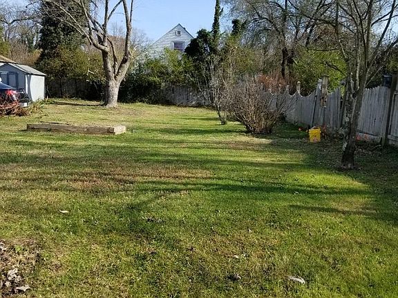 5th image of 336 Lakehurst Ave