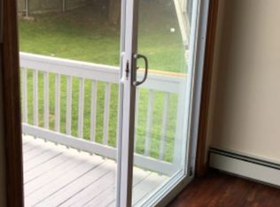 4 Beach St, Fall River, MA 02721