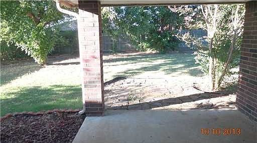 2nd image of 313 Cypress Dr