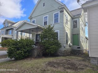 95 Bay St, Glens Falls, NY 12801