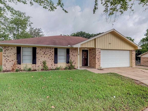 2nd image of 903 Holleman Dr