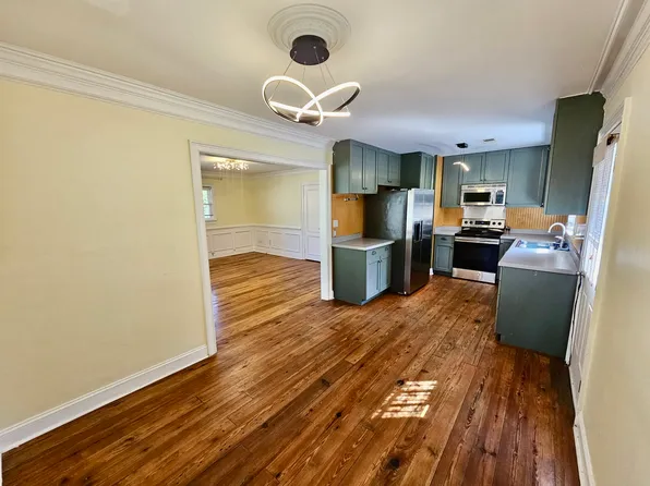 3922 Pine Lake Dr, Myrtle Beach, SC 29577