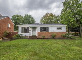 10571 Snow Rd, Parma Heights, OH 44130