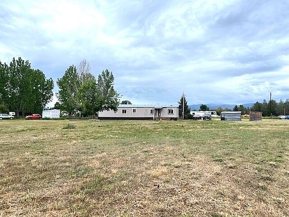 2nd image of 4403 Tripp Ln