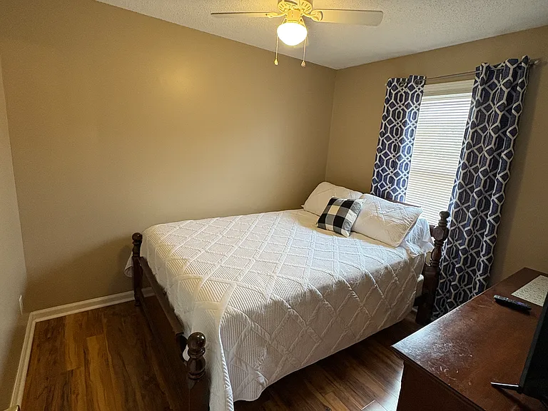 198 Harmony Dr — Photo 9