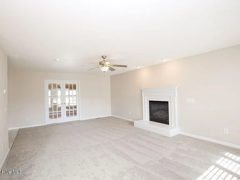 62 Forest Mountain Ct — Photo 6
