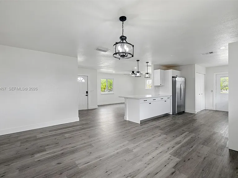1867 NW 8th Ave — Photo 17
