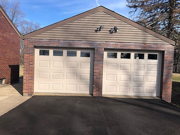 Two stall detached garage 