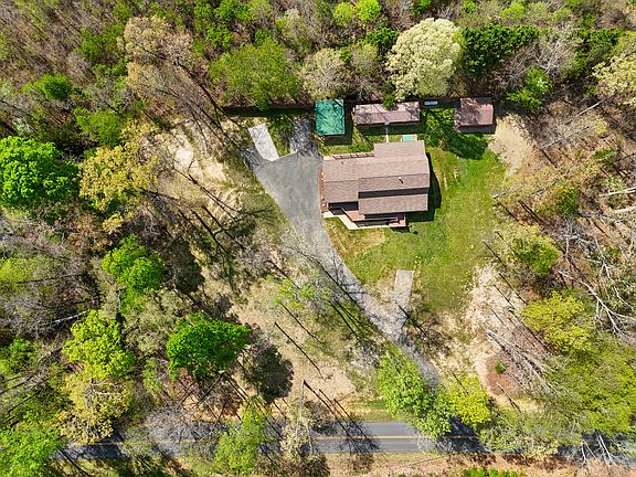 2nd image of 59 Wildwood Dr