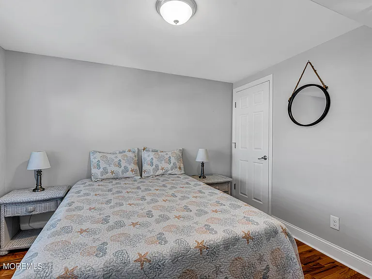 10 Pershing Ave #FRONT — Photo 9