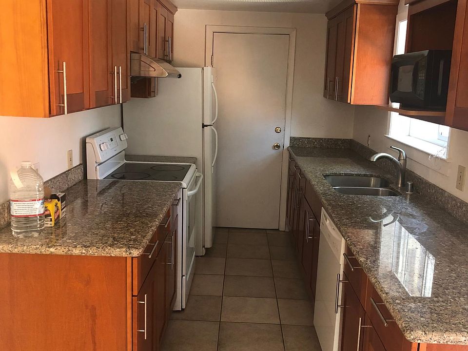 1st image of 4252 Bassett St