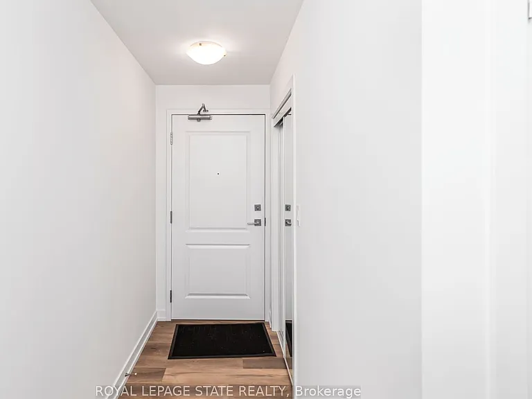470 Dundas St E #1009 — Photo 11