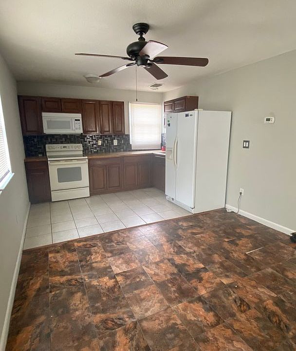 2nd image of 9407 Riverview Dr Unit A