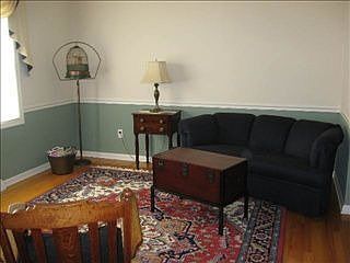 4th image of 42 Springfield Dr