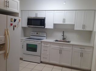 5570 SW 5th St, Miami, FL 33134