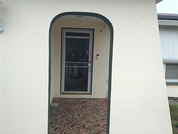 5th image of 6325 KENTFIELD AVENUE