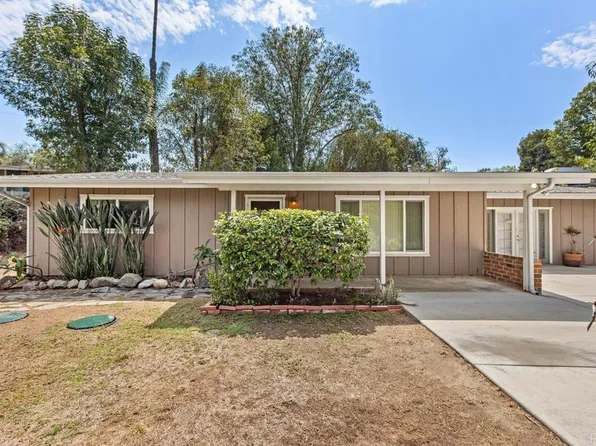 2128 Bautista Ave, Vista, CA 92084