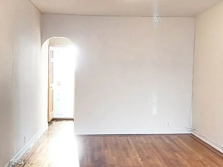 41-50 78th St #205 — Photo 3