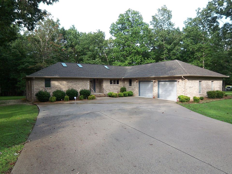 1st image of 1413 Laurel Cir