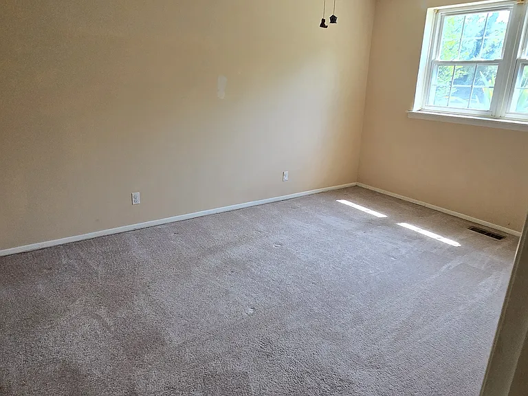 220 Timber Trl — Photo 10