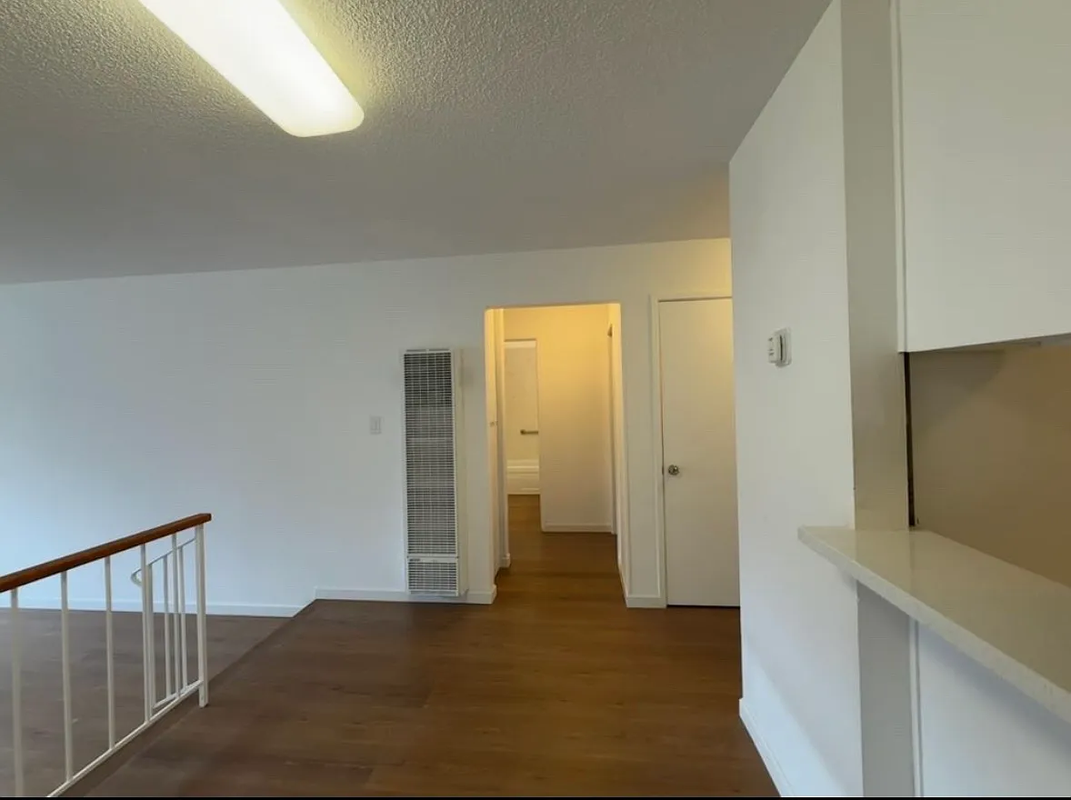 2 bed, 857 sqft, $2,250 — Photo 4