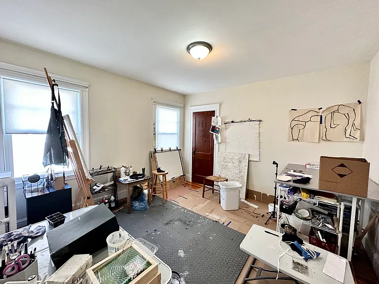 290 Waverley Ave #1 — Photo 9