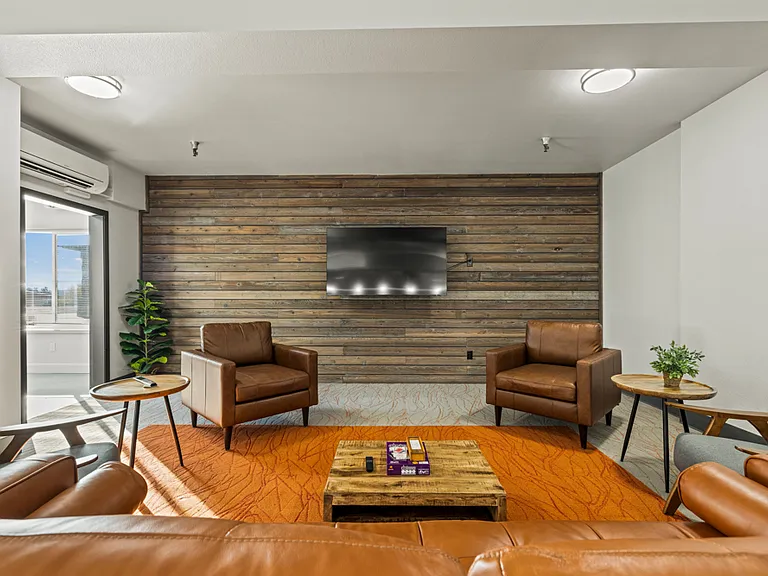 Shasta Place Apartments — Photo 6
