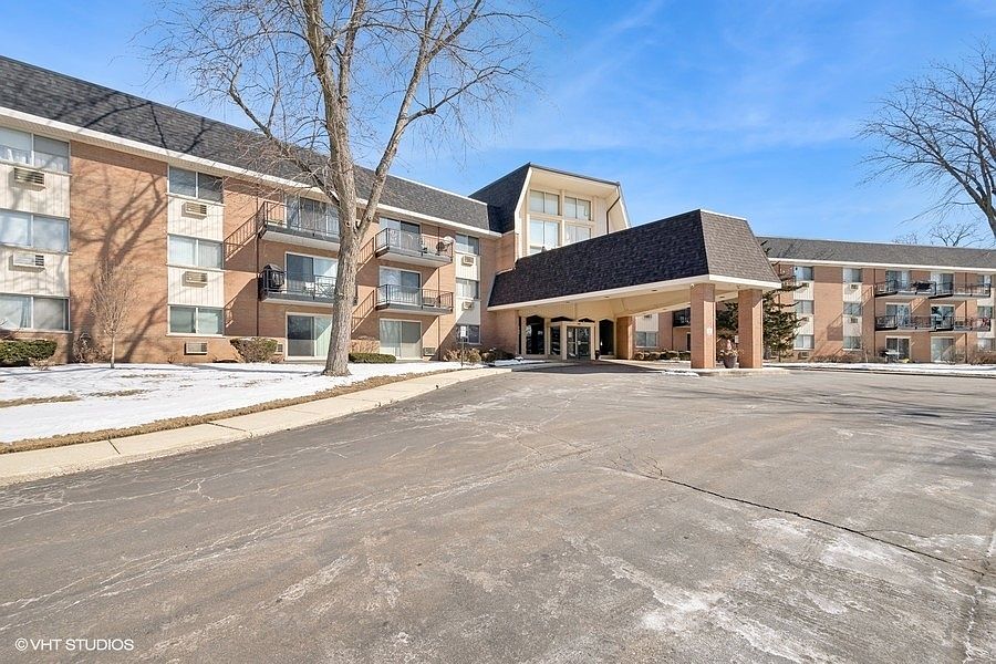 1st image of 1198 Royal Glen Dr APT 226
