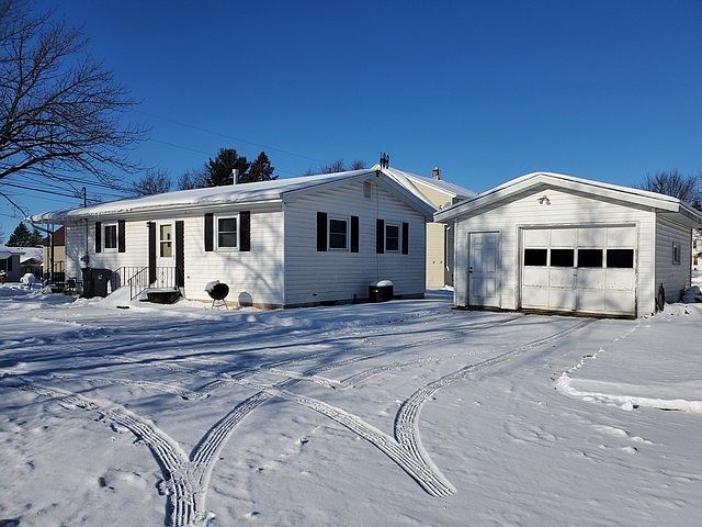 1st image of 601 N Wood Ave