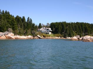 46 Sand Beach Rd, Stonington, ME 04681