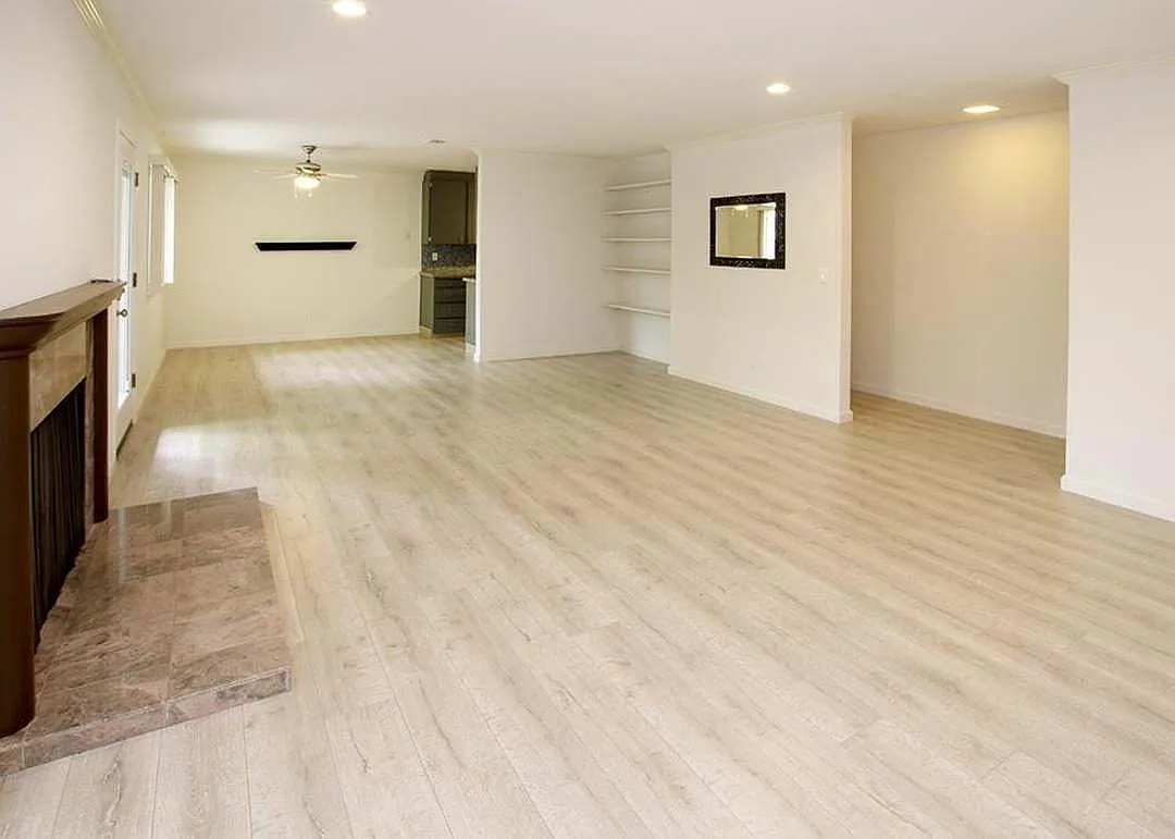 3 bed, 2.5 bath, 1440 sqft, $4,400 — Photo 3