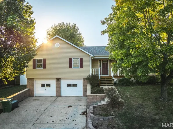 605 Greentree Rd, Rolla, MO 65401