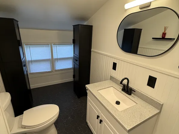740 1st Ave, Holland, MI 49423
