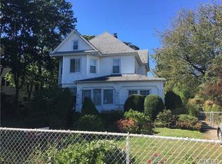 2480 Central Ave, Baldwin, NY 11510