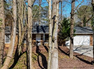 2464 Hewatt Rd, Snellville, GA 30039