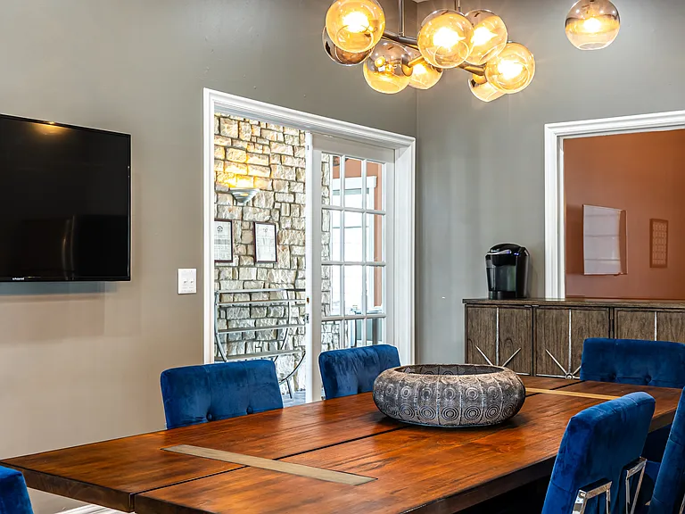 Pinnacle Pointe — Photo 24