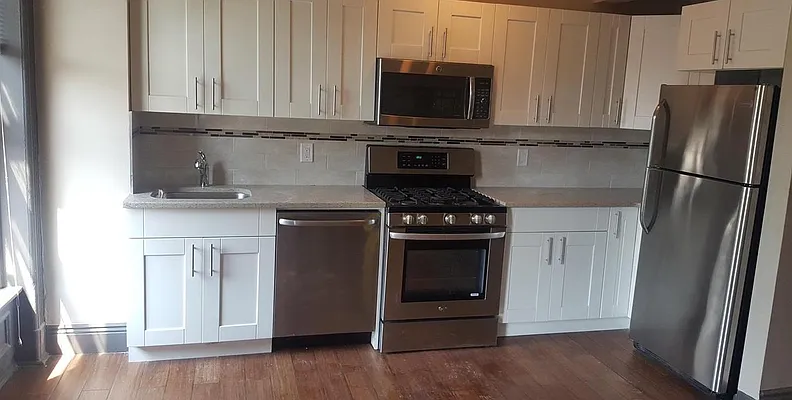 Rented by Compass | media 13