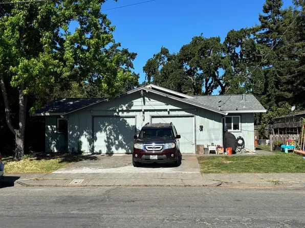 1573 Beachwood Drive, Santa Rosa, CA 95407