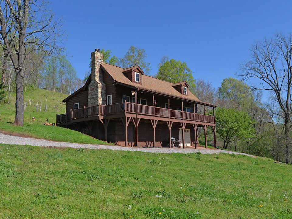 1st image of 325 Cherokee Cir