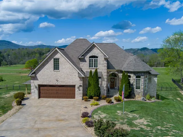 7641 Powder Horn Trl, Townsend, TN 37882