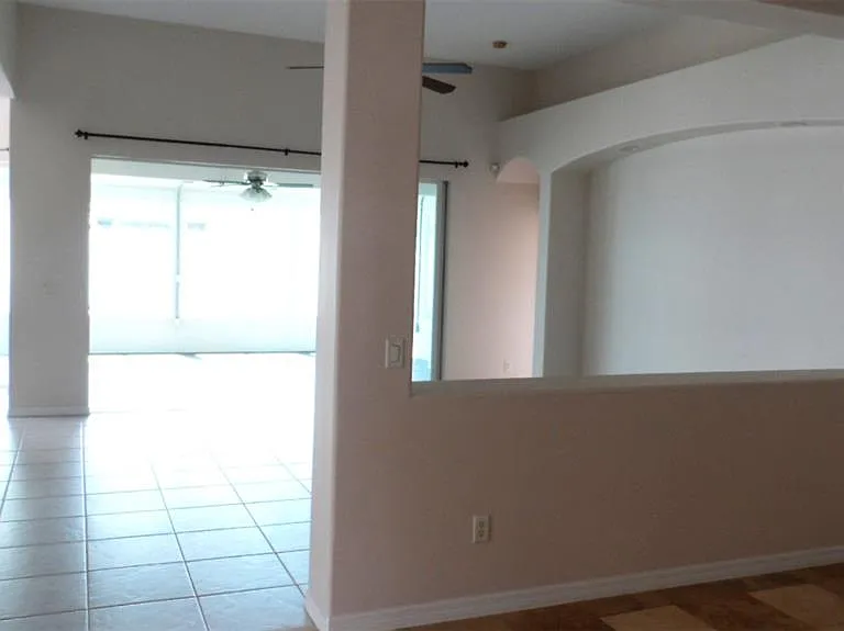 1029 Millebourne Way — Photo 22