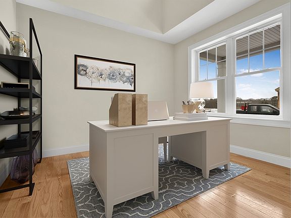 3rd image of 51 Sophia Dr