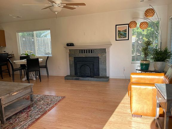 5th image of 887 Redway Dr