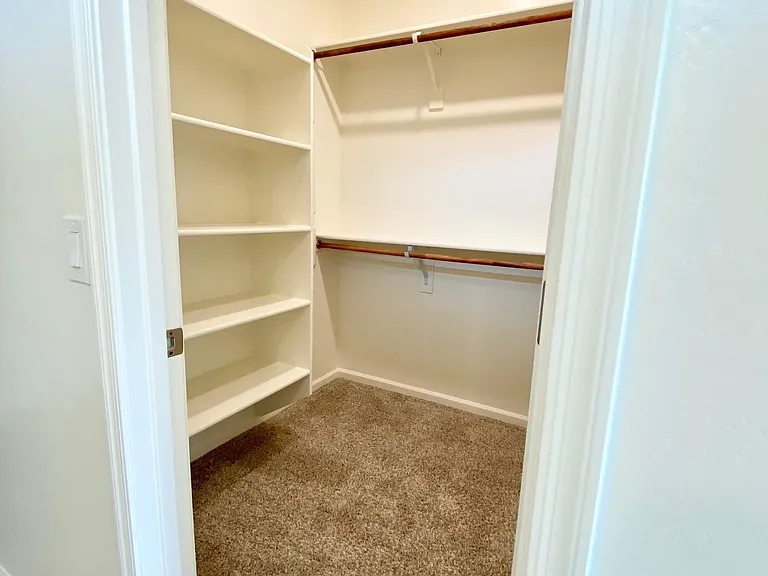 12937 E Massai Point — Photo 9