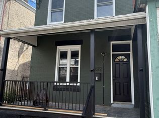 6022 Pine St, Philadelphia, PA 19143