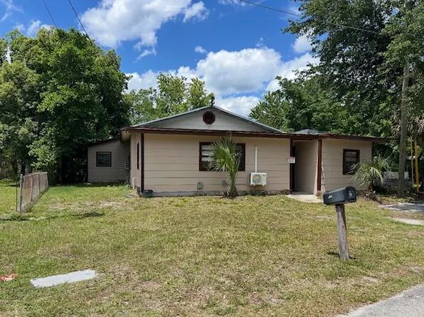 136 Lake Shore Dr #B, Altamonte Springs, FL 32714
