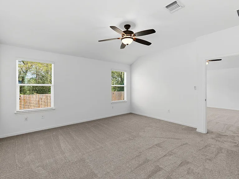 19304 Great Falls Dr — Photo 28